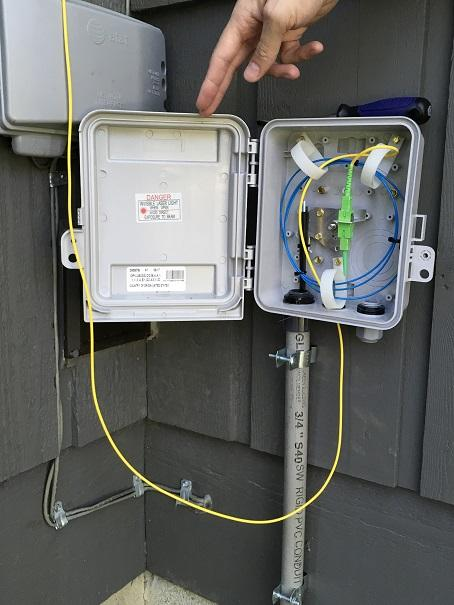 Picture of a fiber junction box